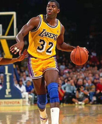 伊万:国足少一人确实很难 永远是下一场更关键.