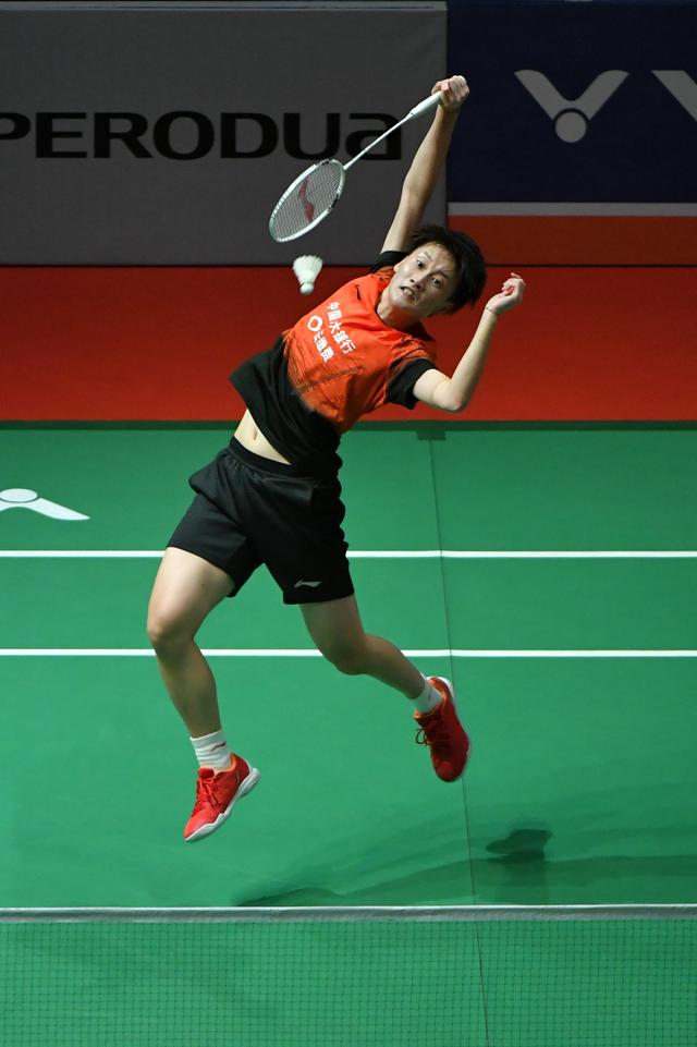 中场引援 中场引援